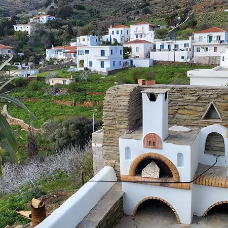 Eirini בית נופש *