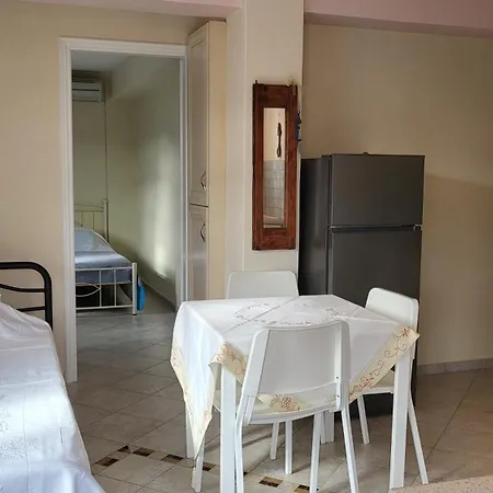 בית נופש Eirini