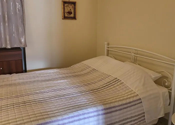 Eirini Στενιές